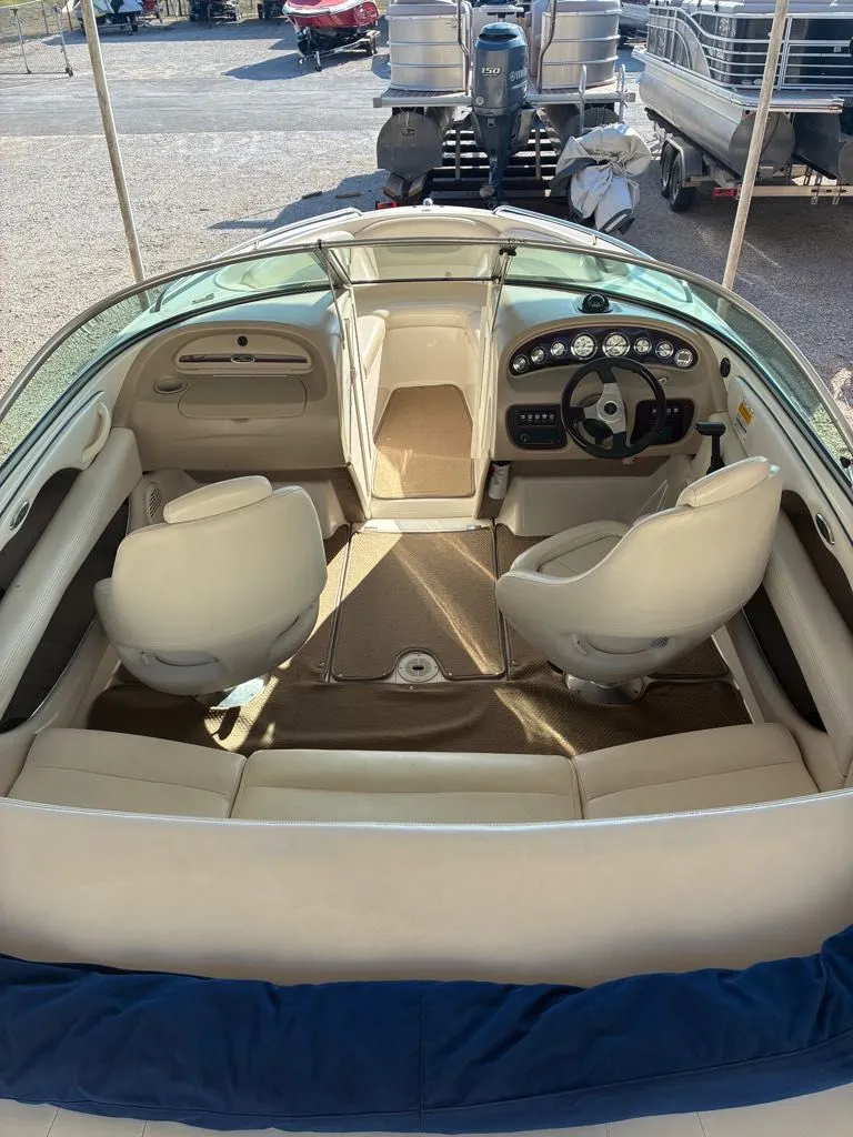 Slide: The Image of Chaparral 196 SSi 2002 - 12