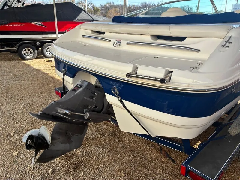 Slide: The Image of Chaparral 196 SSi 2002 - 8