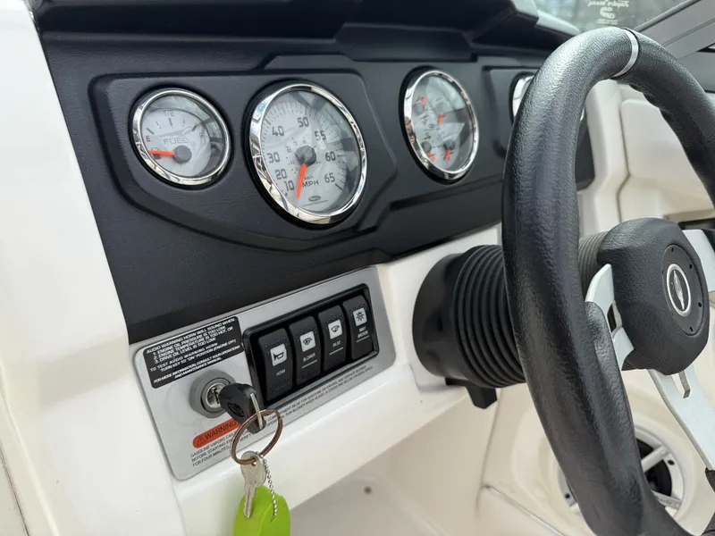 Slide: The Image of Chaparral 216 SSi Wide Tech 2011 - 10