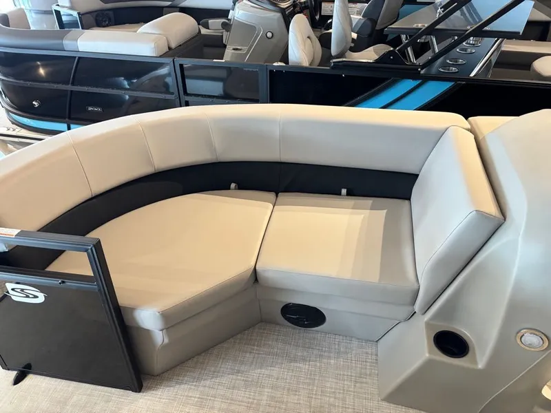 Slide: The Image of Dockside 22DQ 2.0 2026 - 8