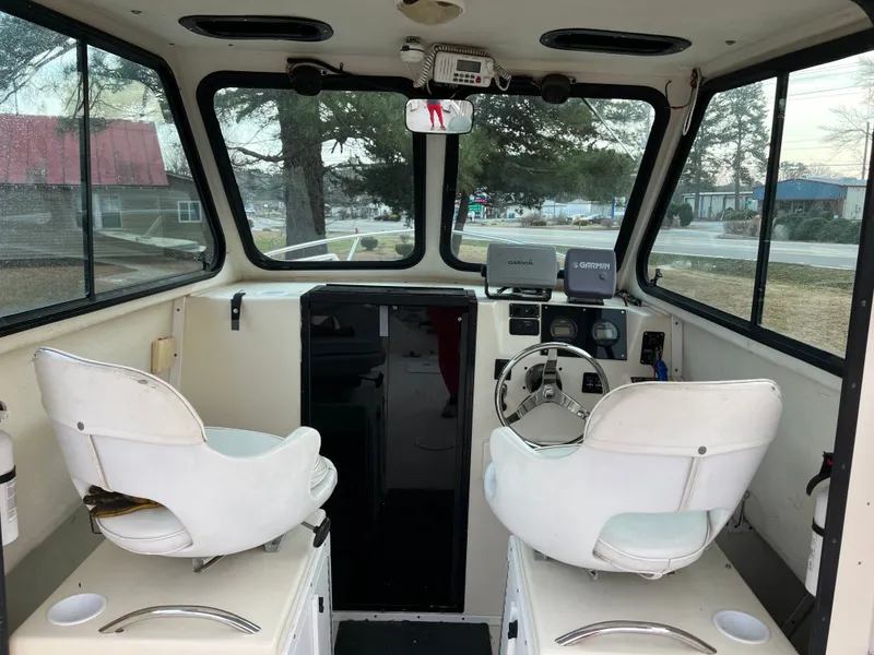 Slide: The Image of May-Craft 2300 Pilot 1997 - 9