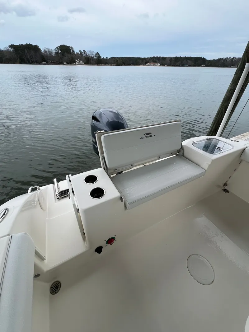 Slide: The Image of Cobia 220 Center Console 2020 - 14