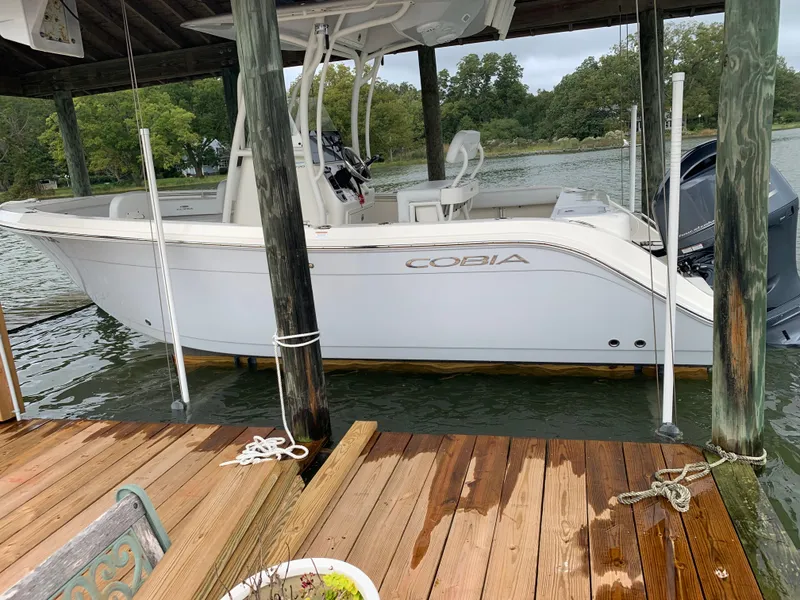 Slide: The Image of Cobia 220 Center Console 2020 - 31