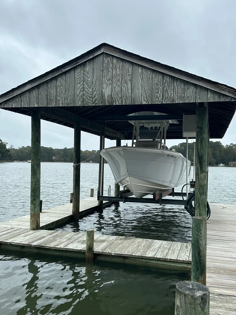 Slide: The Image of Cobia 220 Center Console 2020 - 32