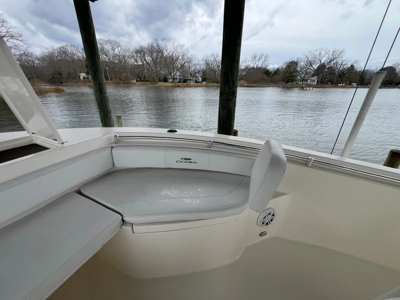 Slide: The Image of Cobia 220 Center Console 2020 - 7