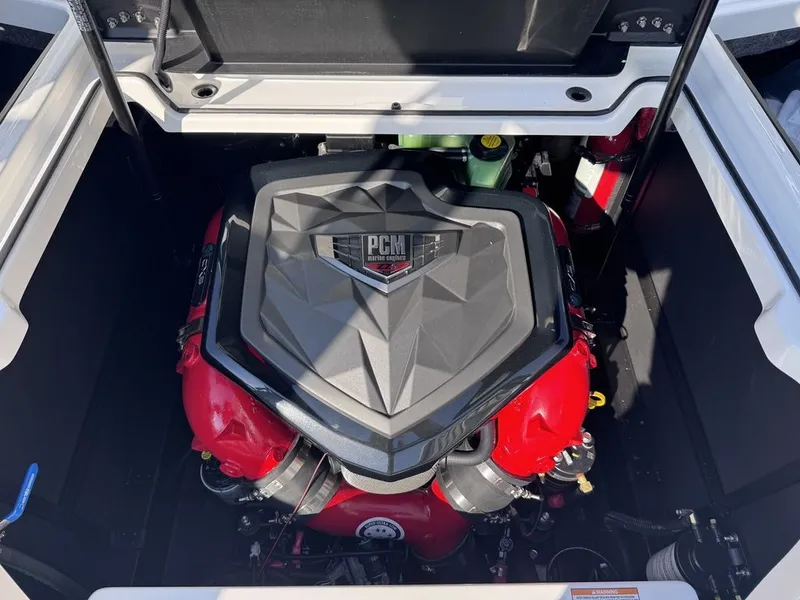 Slide: The Image of Nautique Super Air Nautique S23 2026 - 16