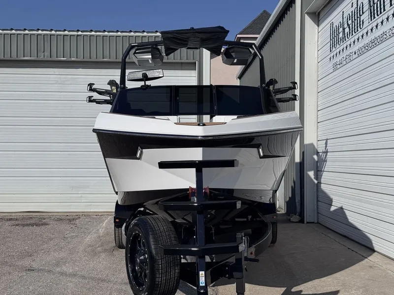 Slide: The Image of Nautique Super Air Nautique S23 2026 - 4