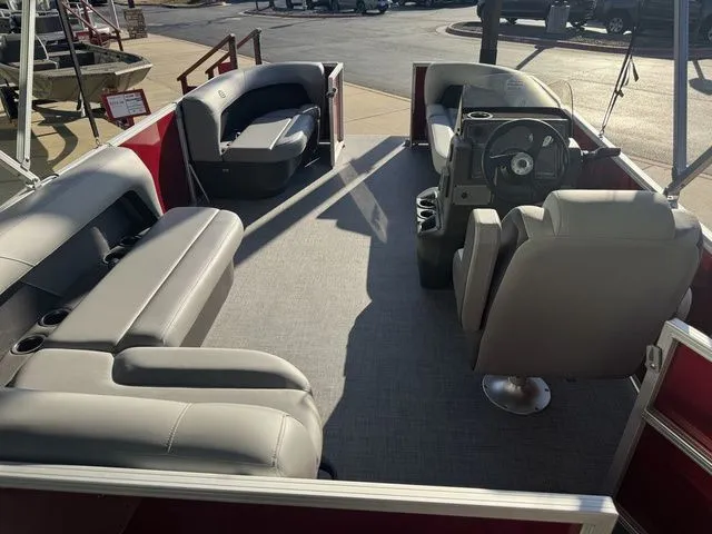 Slide: The Image of Sun Tracker PB 16 2026 - 16