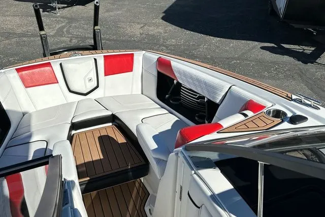 Slide: The Image of Nautique 2016 - 15