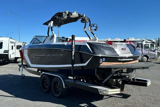 Slide: The Image of Nautique 2016 - 4