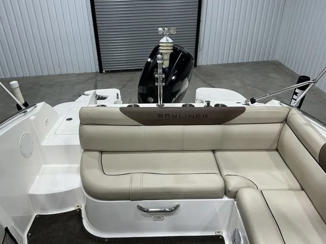 Slide: The Image of Bayliner 210 Deck Boat 2015 - 17