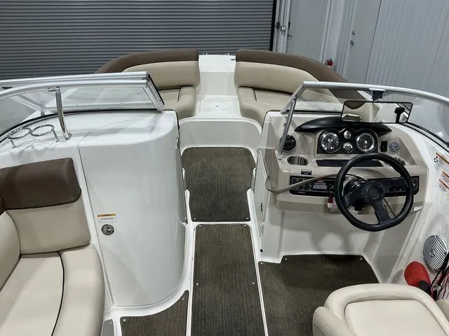 Slide: The Image of Bayliner 210 Deck Boat 2015 - 18