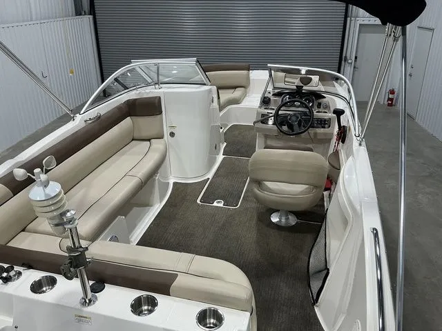 Slide: The Image of Bayliner 210 Deck Boat 2015 - 20