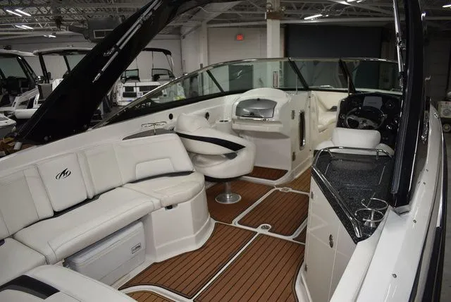 Slide: The Image of Monterey 264FSX 2013 - 13