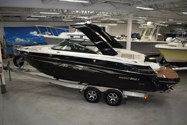 Slide: The Image of Monterey 264FSX 2013 - 5