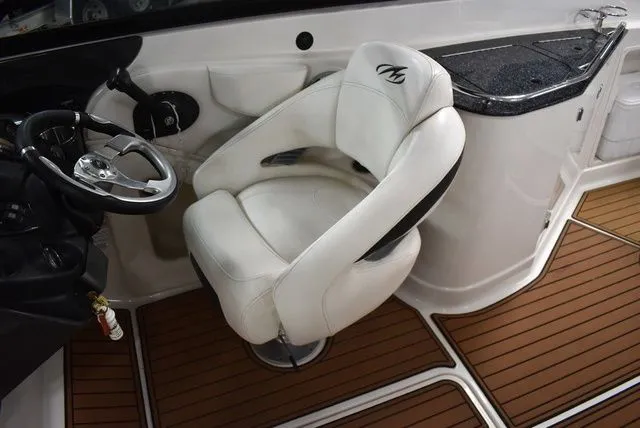 Slide: The Image of Monterey 264FSX 2013 - 57