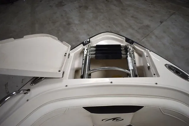 Slide: The Image of Monterey 264FSX 2013 - 80