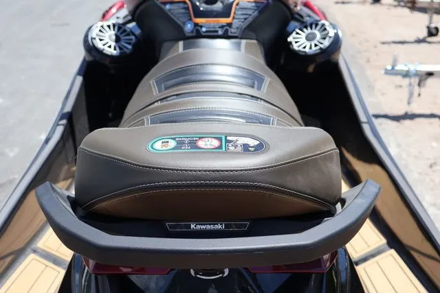 Slide: The Image of Kawasaki Jet Ski Ultra 310 2026 - 11