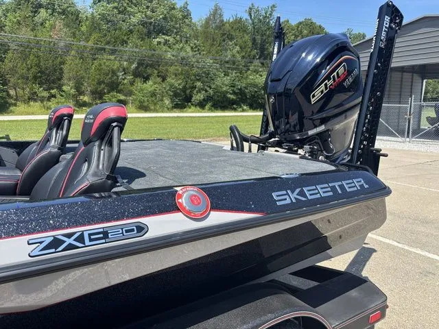 Slide: The Image of Skeeter ZXE20 2026 - 13