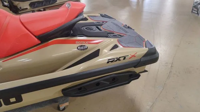 Slide: The Image of Sea-Doo RXT-X 2025 - 22