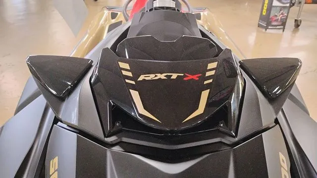 Slide: The Image of Sea-Doo RXT-X 2025 - 5