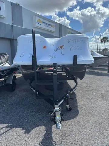 Slide: The Image of Sun Tracker Party Barge 20 DLX 2026 - 3