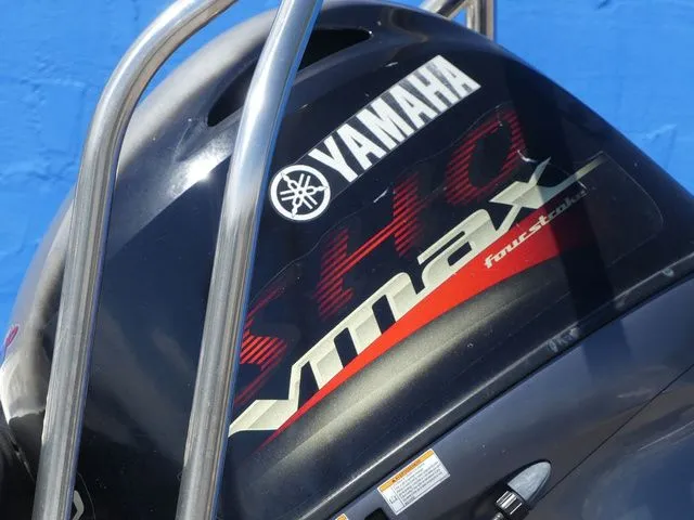 Slide: The Image of NauticStar 211 Angler 2018 - 9