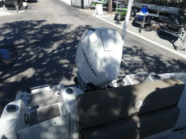 Slide: The Image of Finseeker 230 Center Console 2020 - 6