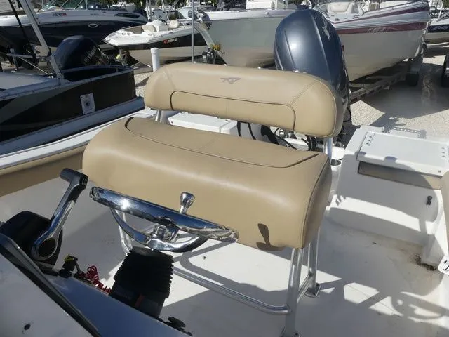 Slide: The Image of Tidewater 198 CC Adventure 2016 - 7