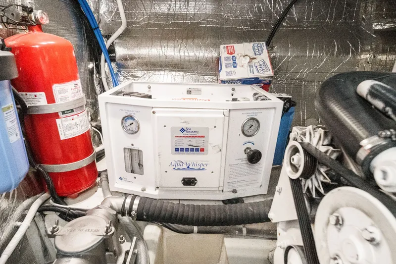 Slide: The Image of Navigator 56 Classic 2001 - 69