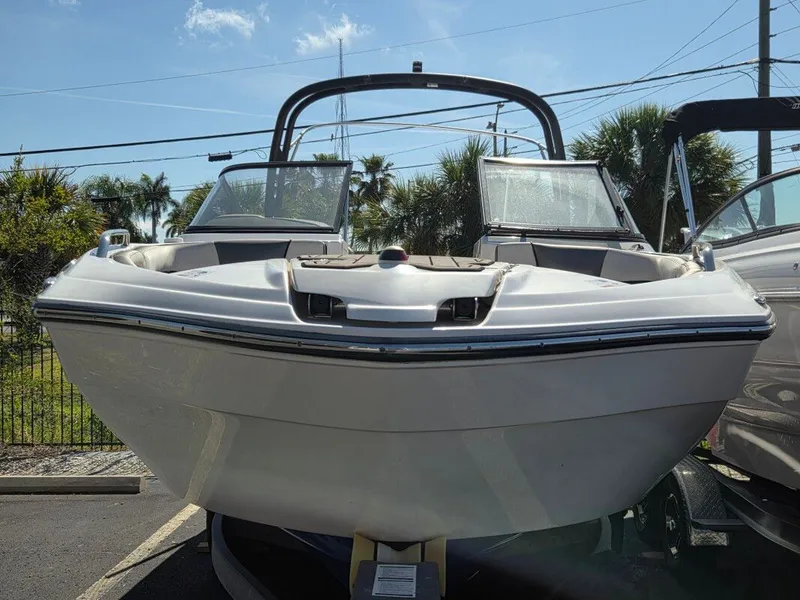 Slide: The Image of Yamaha AR240 2018 - 3