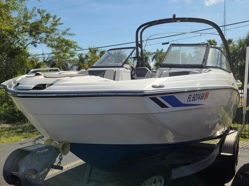 Slide: The Image of Yamaha AR240 2018 - 4