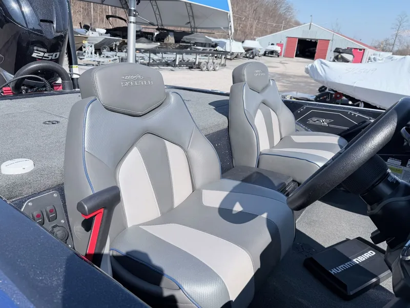 Slide: The Image of Skeeter ZX250 2020 - 22