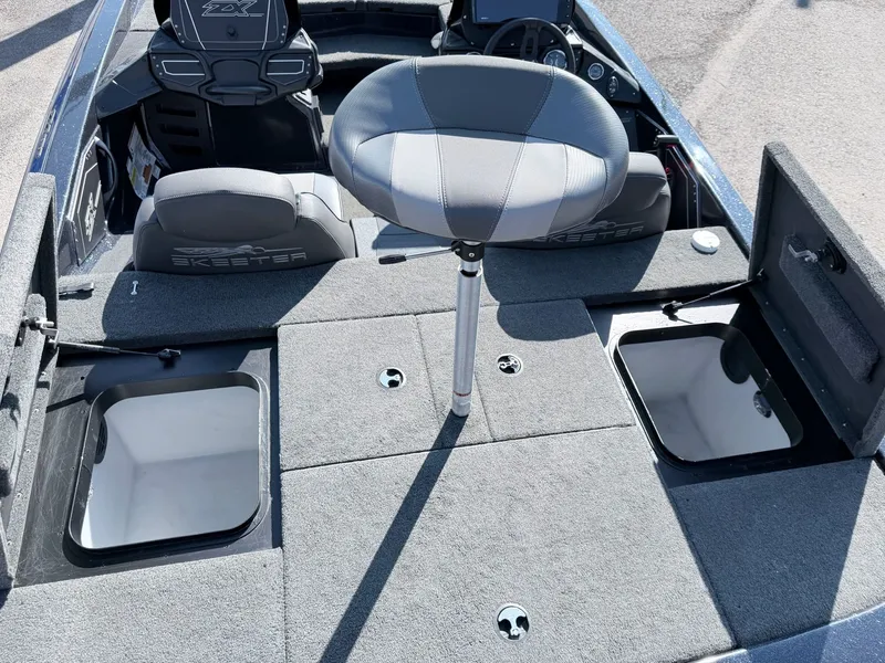 Slide: The Image of Skeeter ZX250 2020 - 25