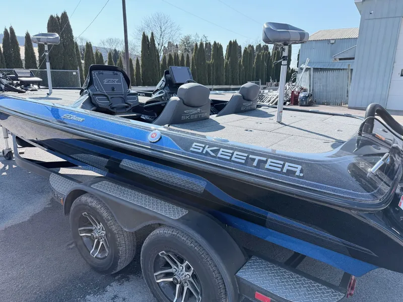 Slide: The Image of Skeeter ZX250 2020 - 35
