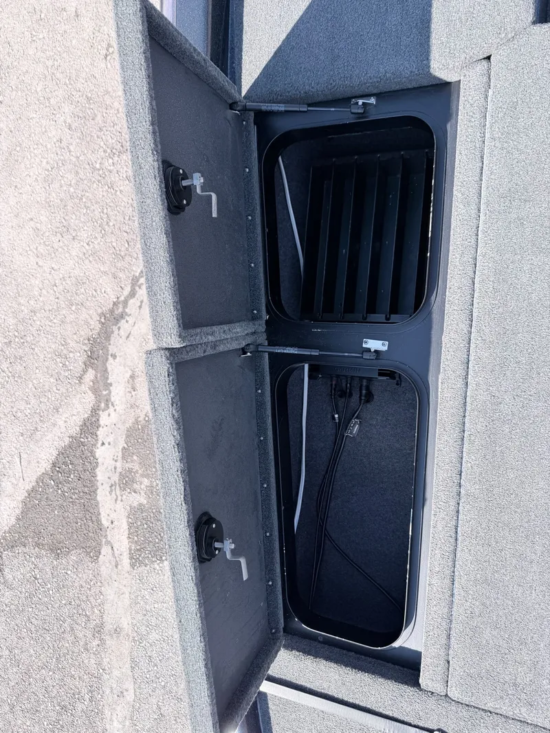 Slide: The Image of Skeeter ZX250 2020 - 38