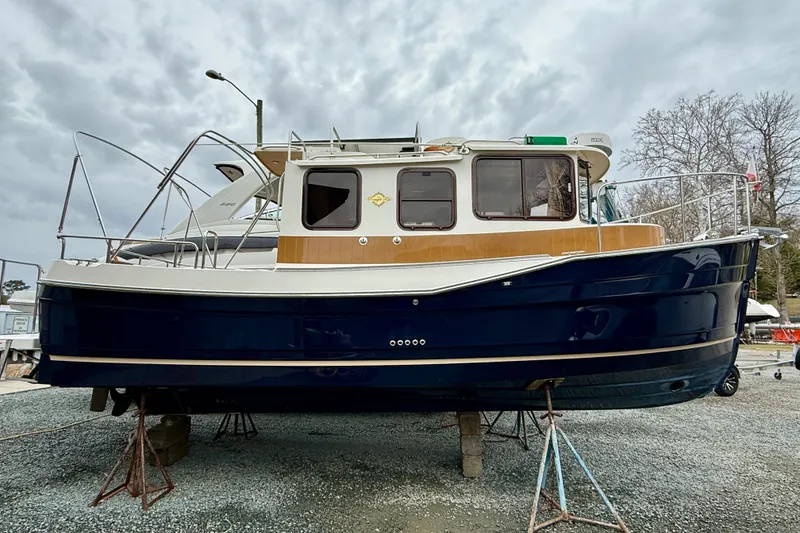 The Image of Ranger Tug R-25 2017 - undefined