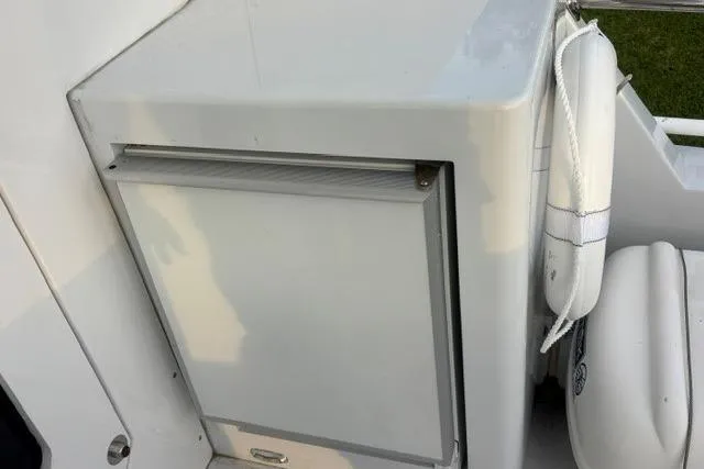Slide: The Image of Outdoor storage compartment on 2006 North Star Yachts 73 Cockpit Motoryacht. - 50