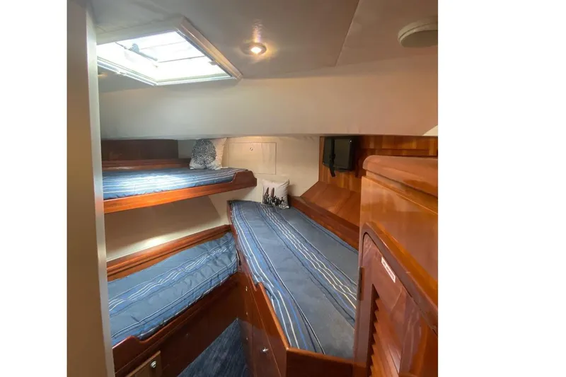 Slide: The Image of Interior cabin of 2006 North Star Yachts 73 Cockpit Motoryacht with bunk beds. - 7