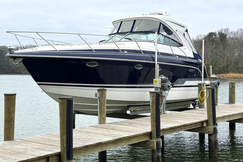 Slide: The Image of 2016 Formula 34 Performance Cruiser on a dock lift, side view. - 3