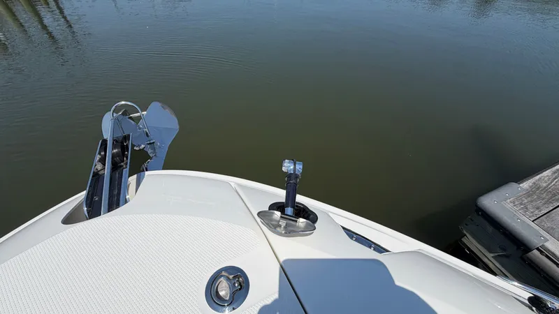 Slide: The Image of Sea Ray SLX 260 Outboard 2026 - 53