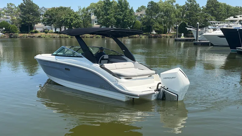 Slide: The Image of Sea Ray SLX 260 Outboard 2026 - 3