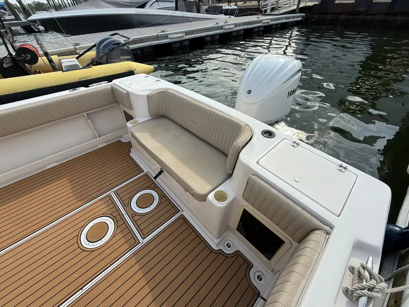 Slide: The Image of Grady-White Gulfstream 232 boat, 2001, with Yamaha engine at dock. - 24