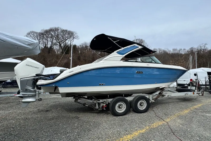 Slide: The Image of Sea Ray SDX 250 Outboard 2026 - 6