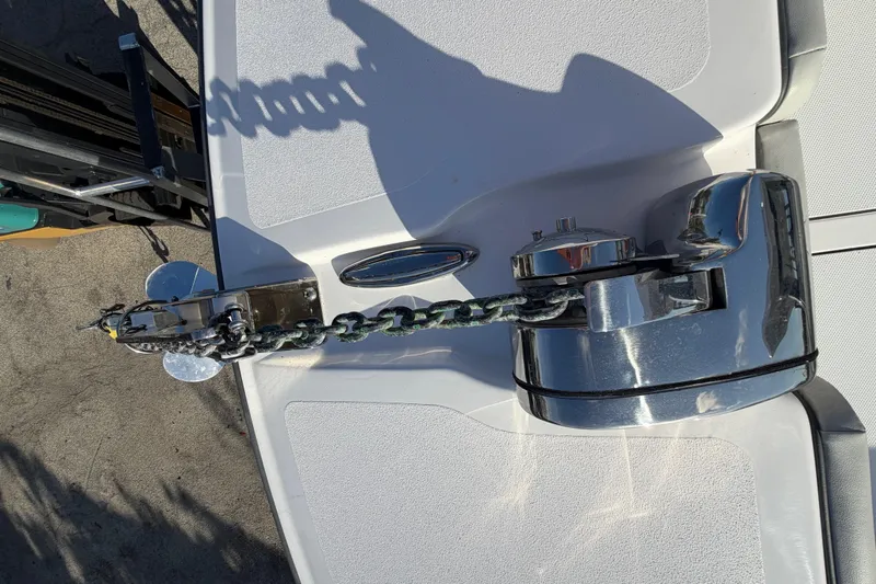 Slide: The Image of 2026 Twin Vee 280 GFX2 CC boat seat with logo and stylish design. - 22