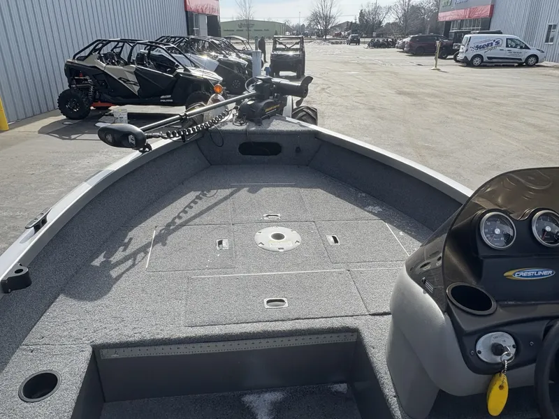 Slide: The Image of Crestliner Fish Hawk 1600 2010 - 10