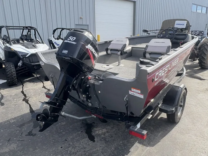 Slide: The Image of Crestliner Fish Hawk 1600 2010 - 6