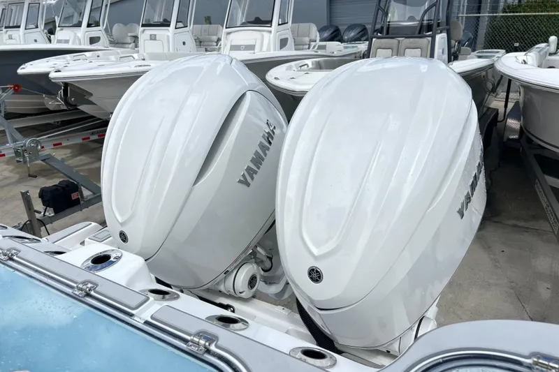 Slide: The Image of Twin Yamaha outboard engines on a 2026 Sea Fox 328 Commander boat. - 40