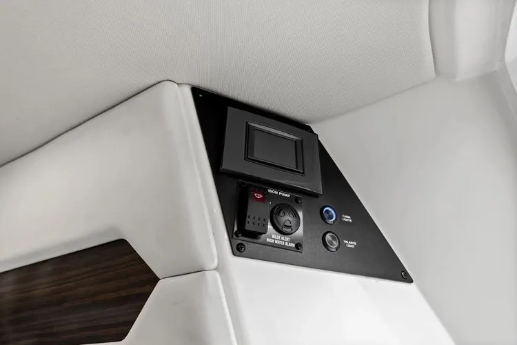 Slide: The Image of 2023 Cobalt R35 - Image 60 - 60