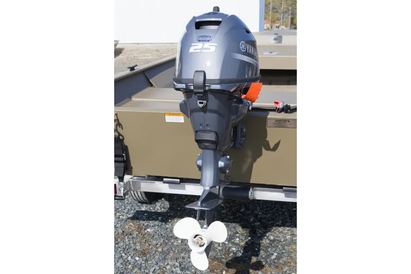 Slide: The Image of 2026 G3 Gator Tough 15 FL boat with Yamaha 25 outboard motor. - 3